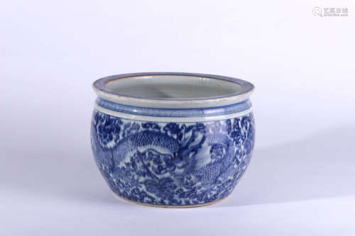 A Dragon and Peony Porcelain Vat