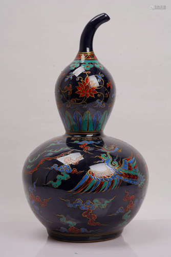 A Deep Blue Glazed Phoenix and Flower Porcelain Gourd-shaped Vase