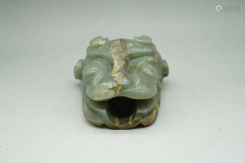 A Tiger Head-shaped Jade Zun