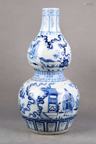 A Blue and White Figure Porcelain Gourd-shaped Vase