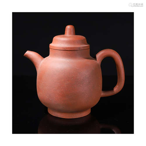 A Red Clay Pot