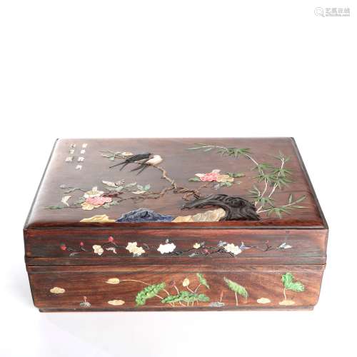 木雕嵌八寶花鳥蓋盒