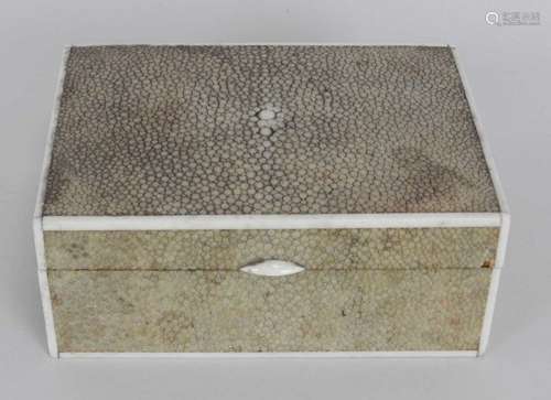 A shagreen and sandalwood cigarette box, circa 1900, of rectangular outline, 14cm wide.