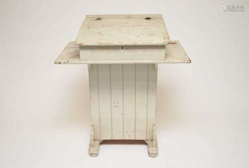 An early 20th century painted pine clerk's desk, with a hinged top over a vacant interior, 106cm