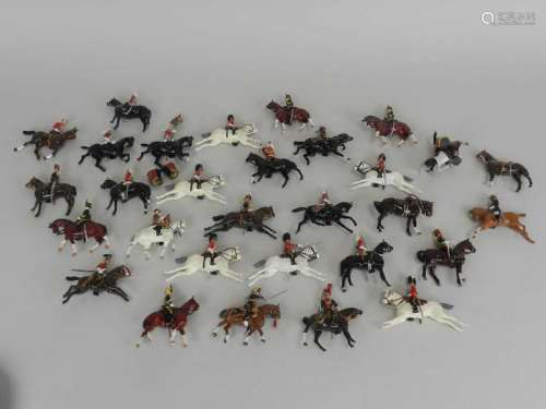 A quantity of mixed lead model soldiers, various makers and including Mounted Lifeguards, Royal
