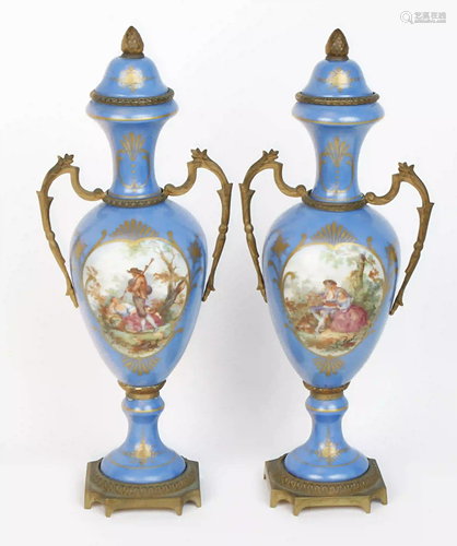 19TH CENTURY HAND PAINTED FRENCH VASES