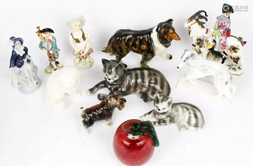 LOT OF PORCELAIN ANIMALS AND FIGURINES