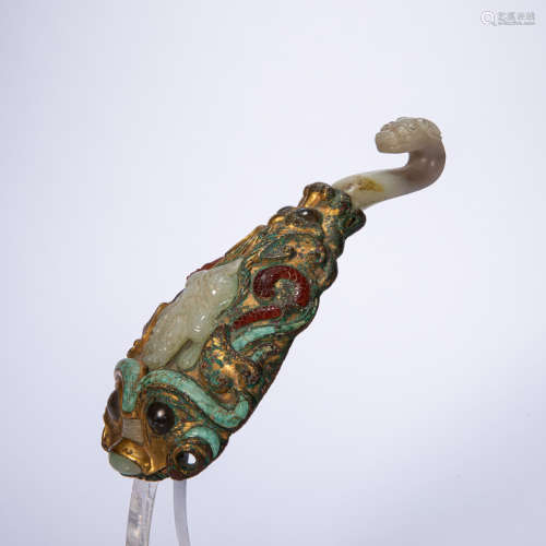 CHINESE BELT HOOK INLAID GEMSTONE AND GOLD