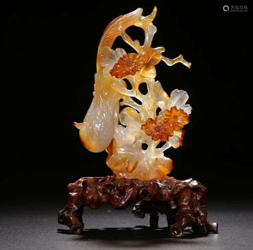 CHINESE AGATE ORNAMENTS