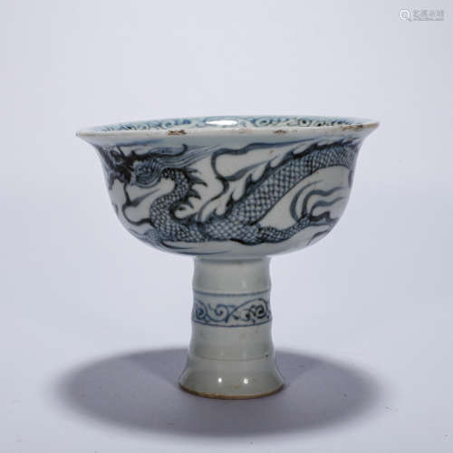 CHINESE BLUE AND WHITE DRAGON GOBLET