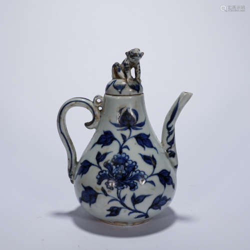 CHINESE BLUE AND WHITE POT
