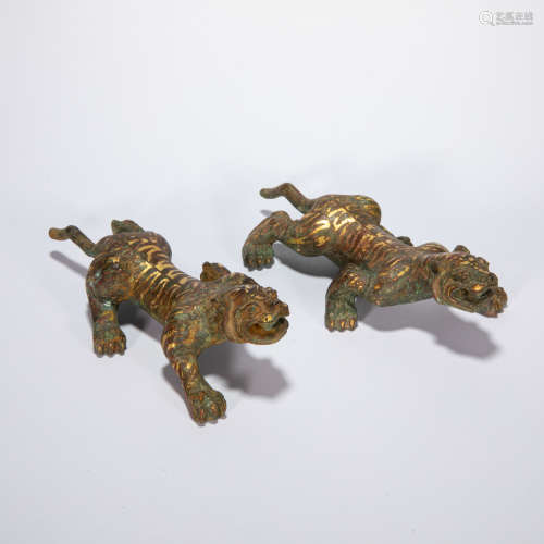 PAIR OF CHINESE BEASTS INLAID WITH GOLD
