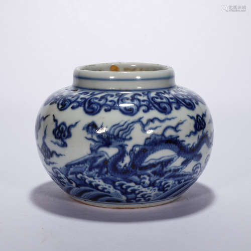 CHINESE BLUE AND WHITE POT