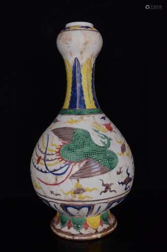 A Famille Verte Dragon&Phoenix Pattern Carved Porcelain Garlic-head Bottle