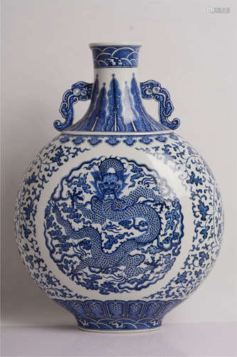 A Blue and White Floral Dragon Pattern Porcelain Double Ears Vase