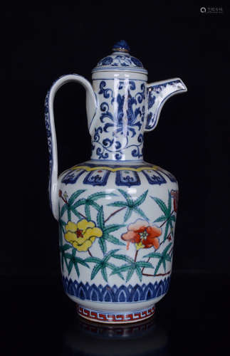 A Doucai Okra Pattern Porcelain Pot