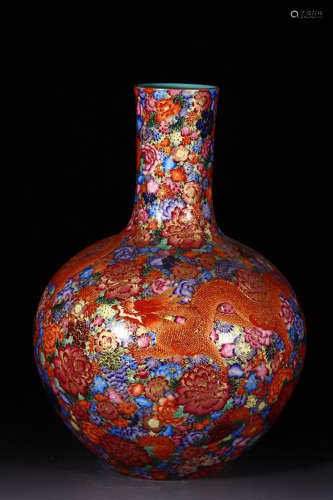 An Enamel Gilt-inlaid Floral Porcelain Tianqiuping