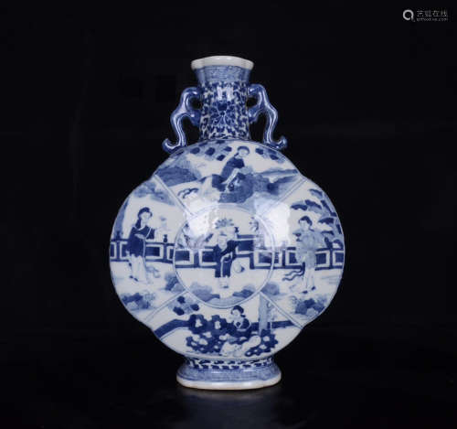 A Blue and White Figures Porcelain Double Ears Oblate Vase