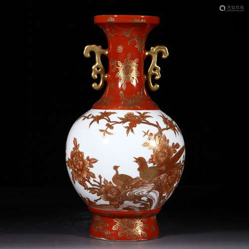 An Enamel Gilt-inlaid Flower&Bird Pattern Porcelain Double Ears Tianqiuping