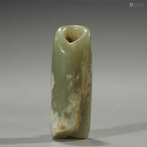 OLD CHINESE JADE BEAD