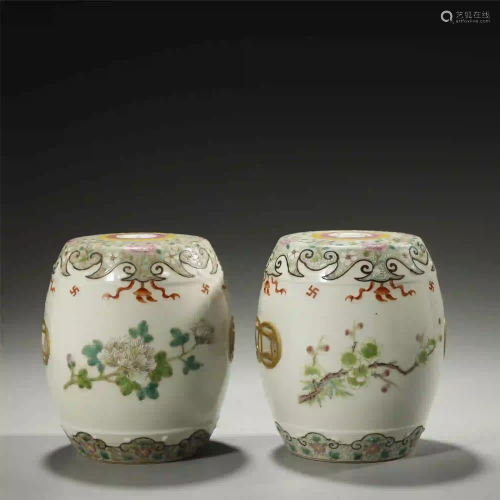 A PAIR OF FAMILLE-ROSE DRUM STOOL