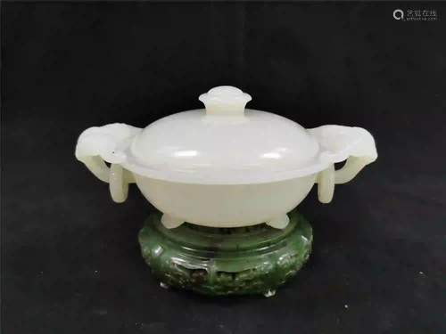 CHINESE WHITE JADE BOWL AND COVER