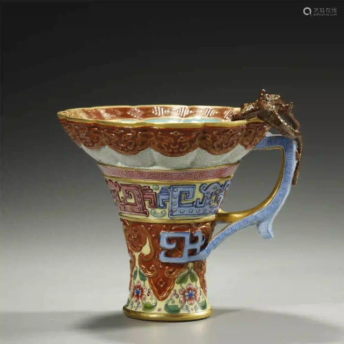 CHINESE FALANGCAI ENAMELLED GLASS DRAGON CUP