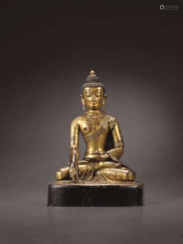 15－16世纪•尼泊尔马拉王朝铜鎏金释迦坐像