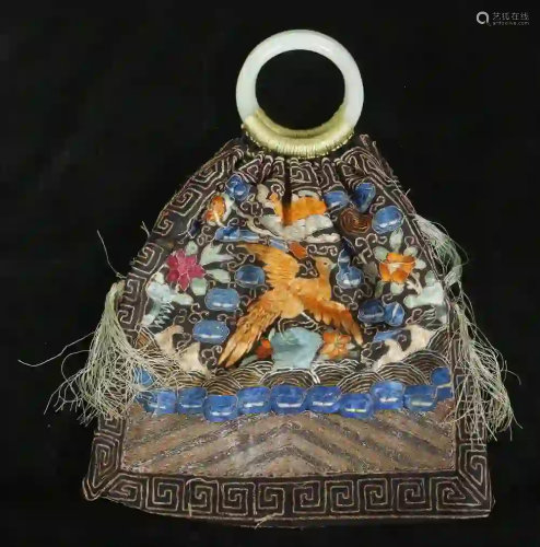 CHINESE SILK HANDBAG WITH JADE HANDLES