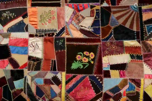 VICTORIAN CRAZY QUILT - 74