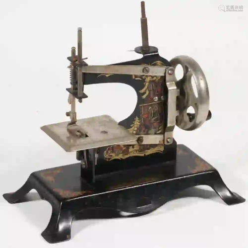 EARLY CASIGE GERMAN CHILD'S SEWING MACHINE TOY