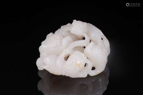 A Hetian Jade Beast Carving Ornament