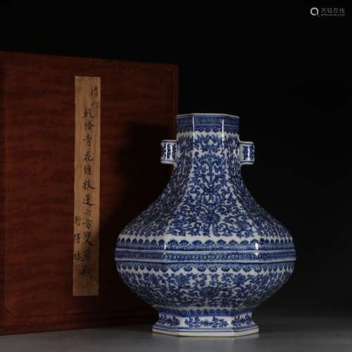 A Porcelain Blue&White Floral Six-Edge Vase