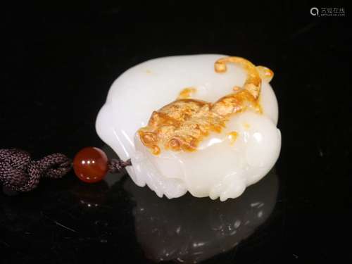 A Hetian Jade Beast Hand Piece