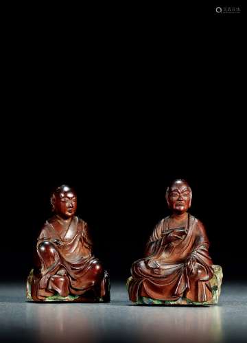 清•檀香木雕罗汉坐像一组两件