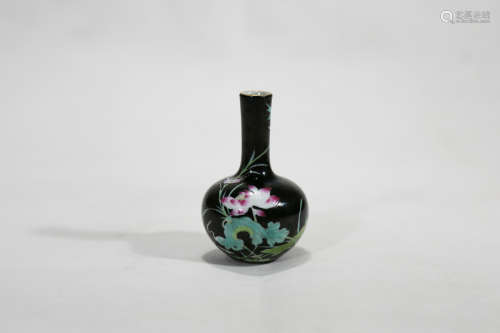 Chinese Porcelain Bottle With Pattern Of Flower