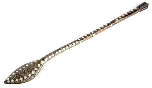 A 19TH CENTURY MIDDLE EASTERN HARDWOOD AND MOTHER OF PEARL INLAID BACK SCRATCHER with silver