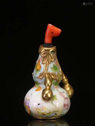 A Glassware Figure-Story Gourd Snuff Bottle