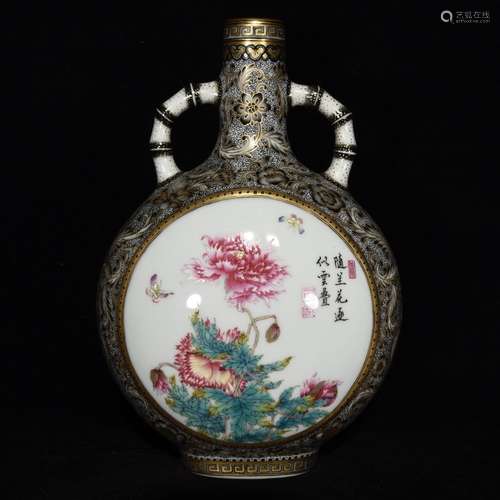 A Porcelain Enameled Floral Oblate Vase