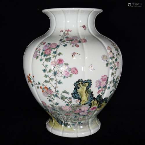 A Porcelain Famille Rose Floral Vase