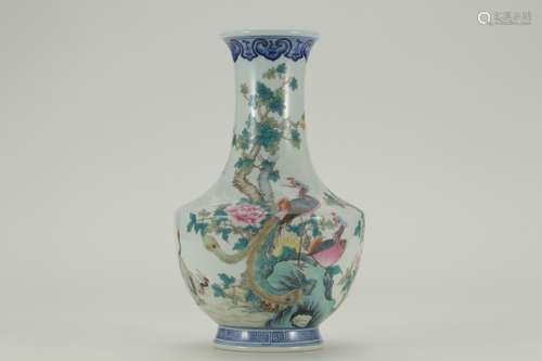 A Porcelain Famille Rose Floral&Bird Vase