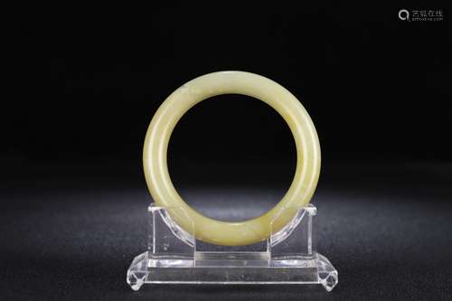 A Hetian Jade Bangle