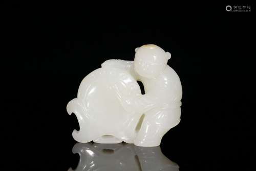 A Hetian Jade Figure Ornament