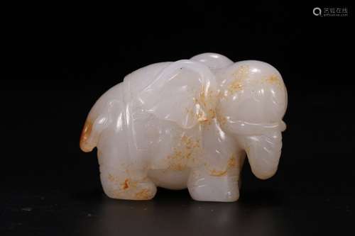 A Hetian Jade Elephant Ornament