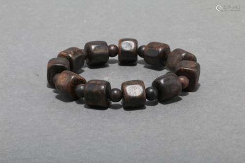 An Agarwood Bracelet