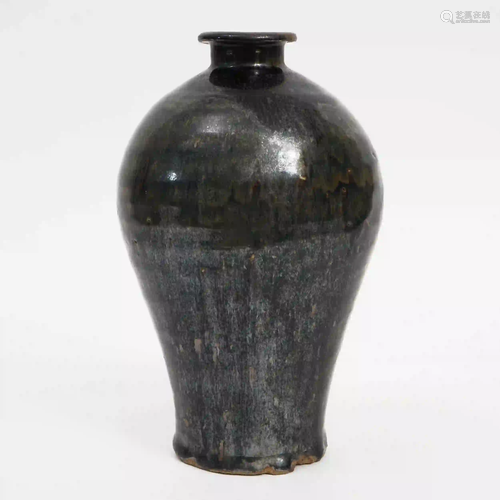 A Cizhou Kiln Black-glazed Silver Hare's Fur Plum Vase,