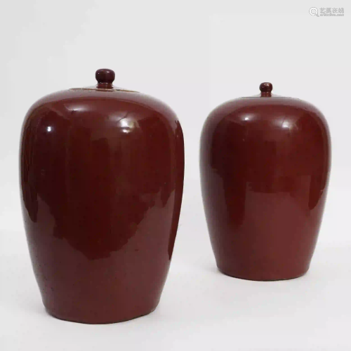A Pair of Red-glazed Winter Melon Jars, Qianlong
