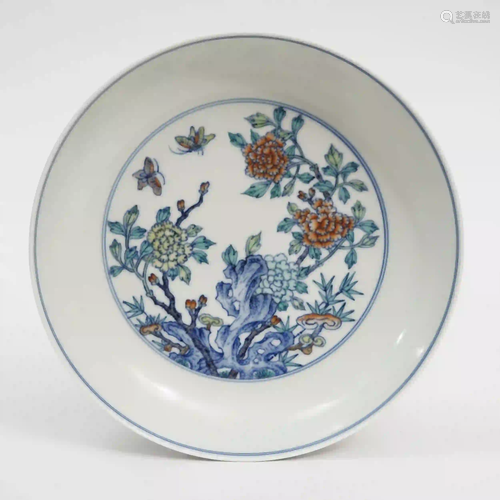 A Overglaze Coloured Insect and Flower Plate, Yongzheng