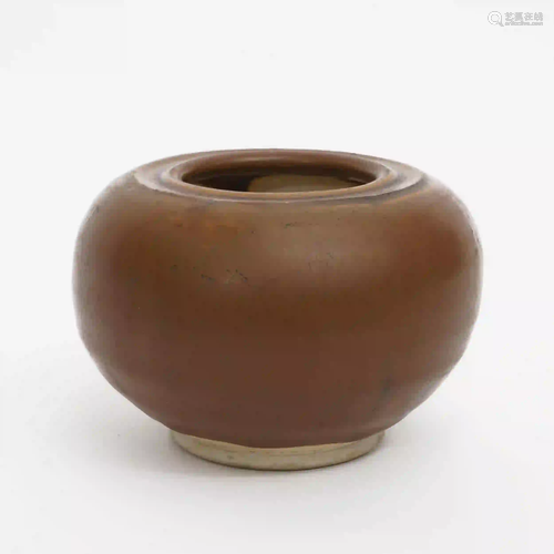 A Small Ding-kiln Soy Sauce Jar, Jin Dynasty