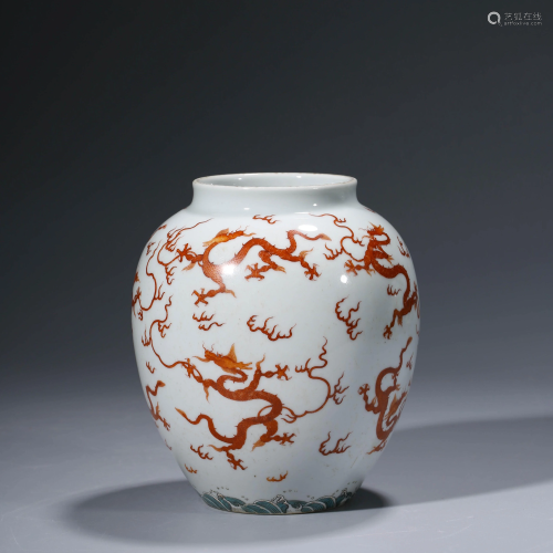 A CHINESE IRON-RED-GLAZED PORCELAIN JAR WITH QIANLONG